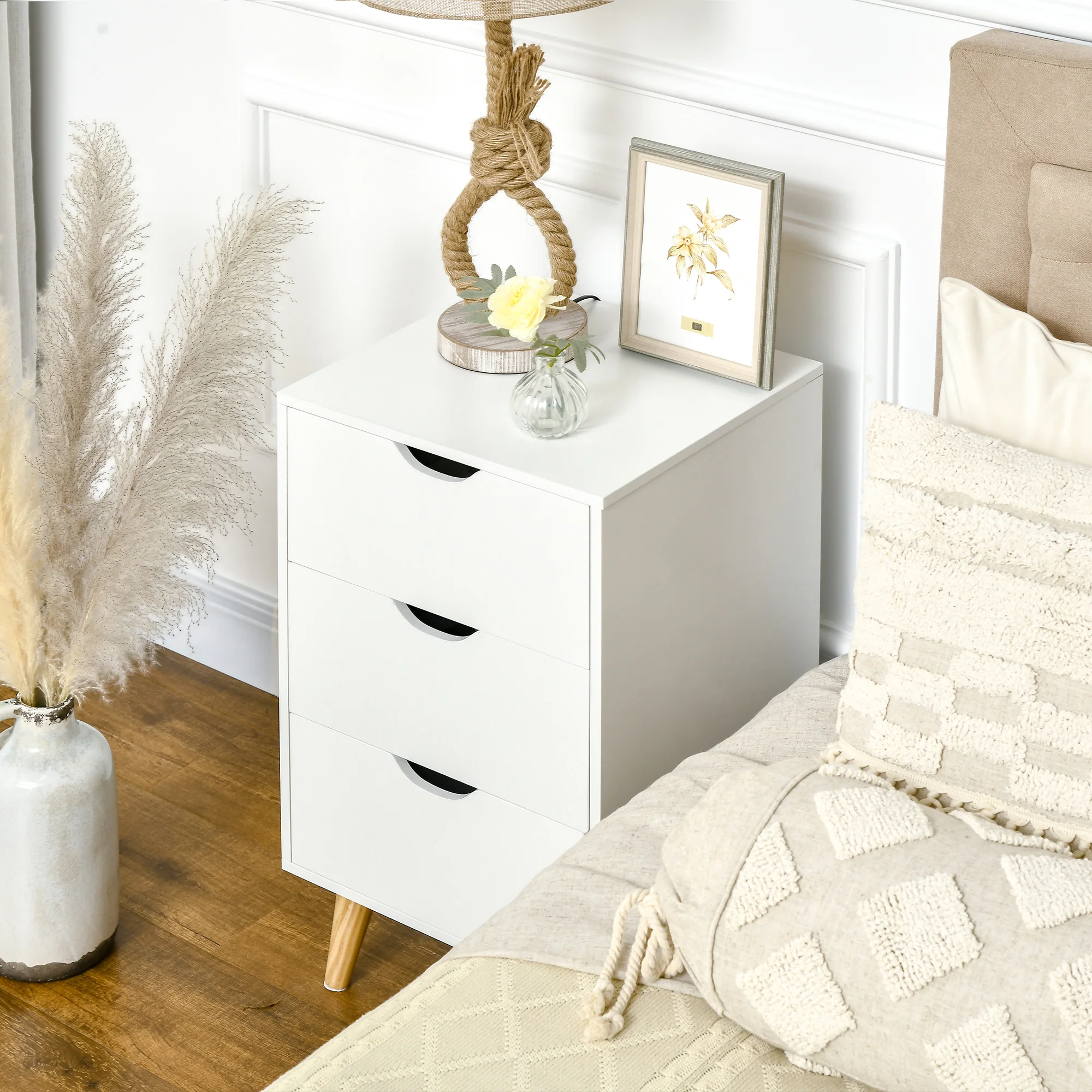 Bedside Cabinet with 3 Drawers & Wood Legs, Modern Small Side Table for Bedroom, White - Image 10