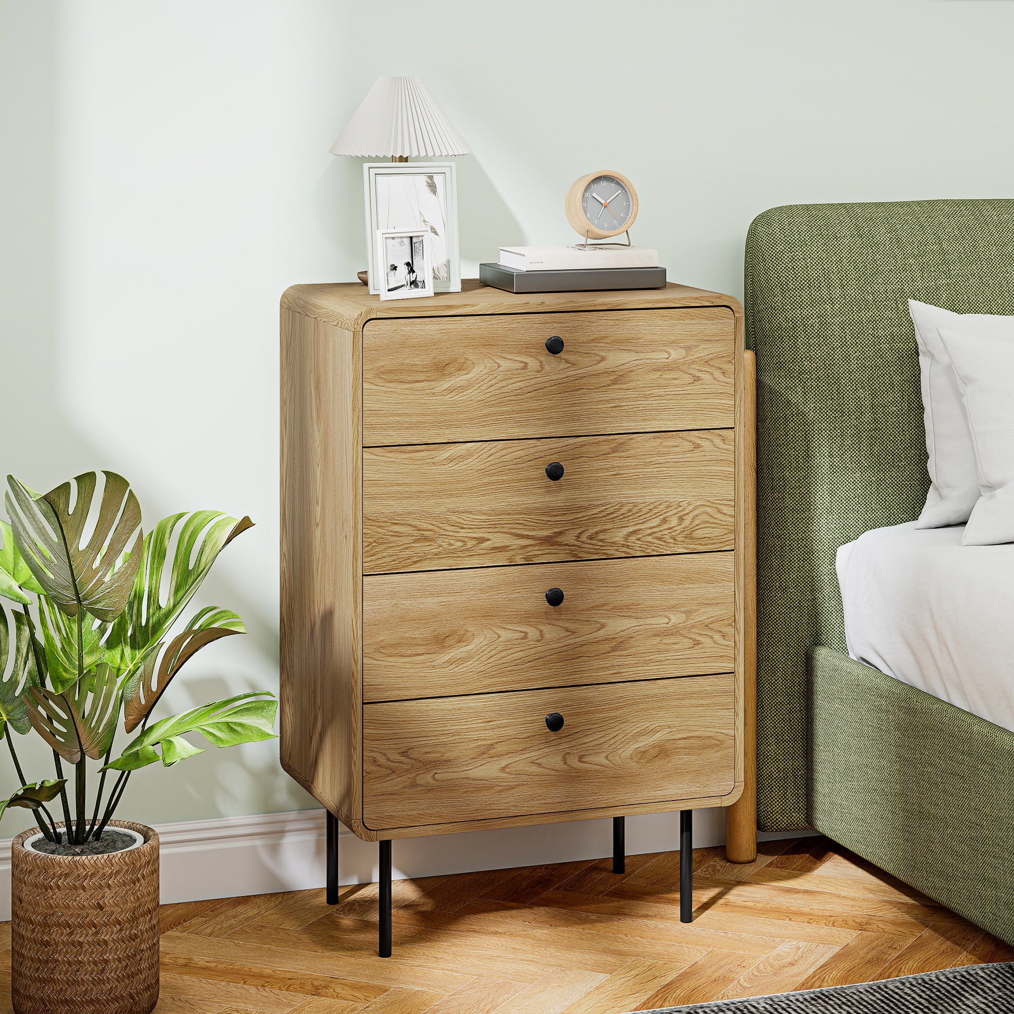 Modern Chest of Drawers with 4 Drawers, Dresser with Wood Handles and Steel Legs for Bedroom, Living Room, Entryway, Oak - Image 4